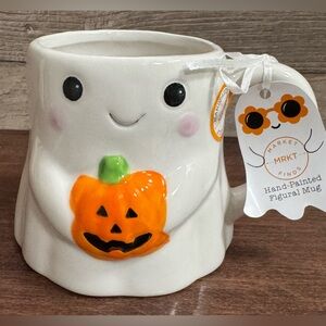 Super cute 🥰 Halloween Ghost 👻 Holding a Pumpkin 🎃 Mug   Hand Painted - New